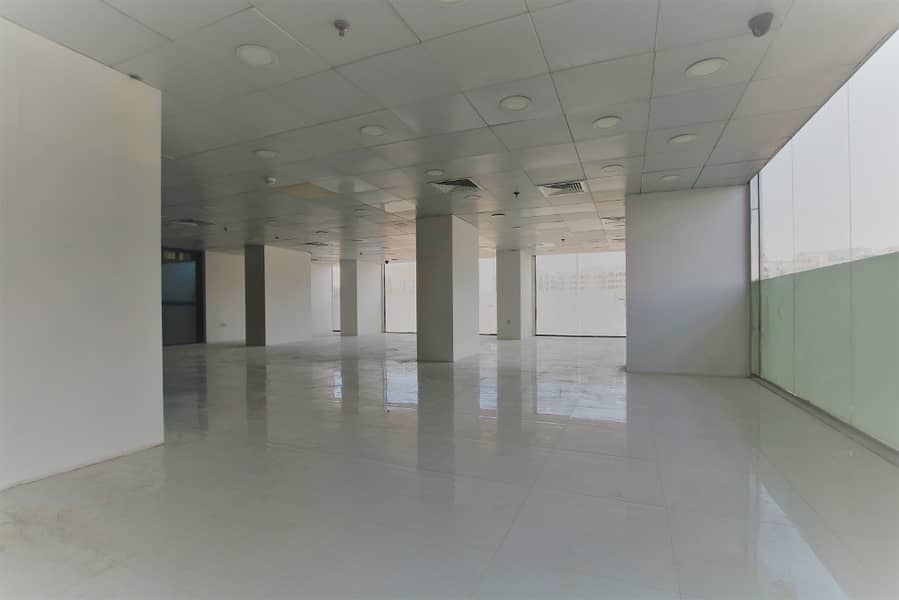 Strategically located Showroom offers for rent in Airport Road