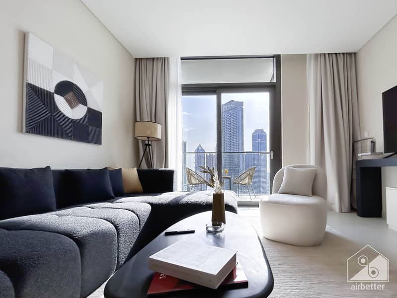 2 Crown Tower - 2901-Living-4. jpg