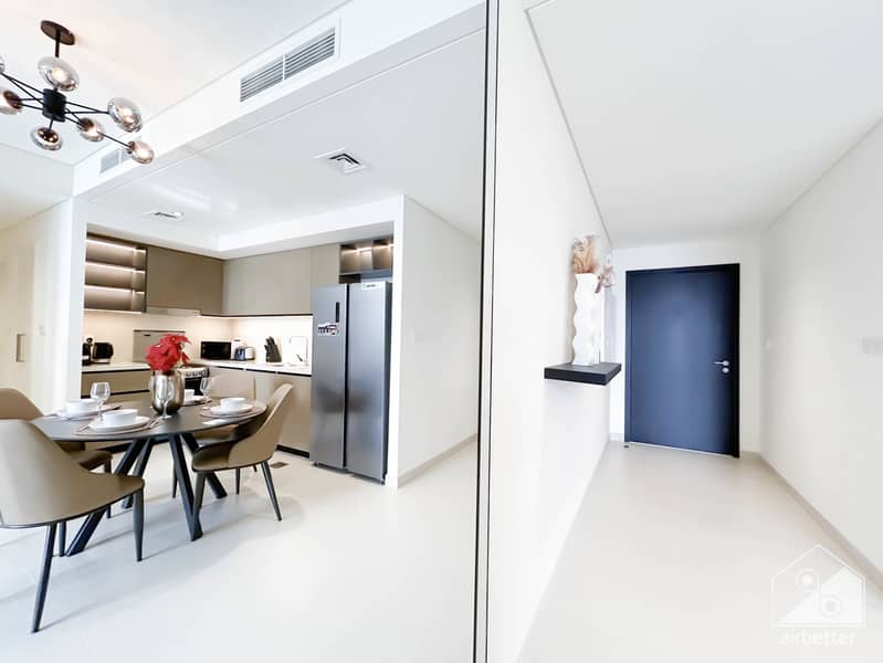 11 Crown Tower - 2901-Living-15. jpg