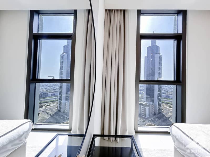 44 Crown Tower - 2901-Room 2-4. jpg