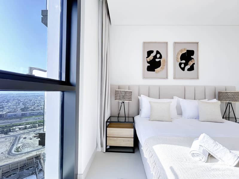 47 Crown Tower - 2901-Room 2-7. jpg