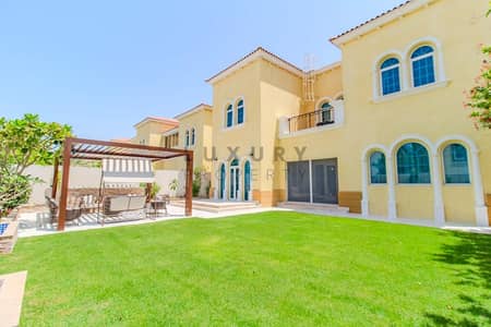 3 Bedroom Villa for Rent in Jumeirah Park, Dubai - Fully Furnished | Landscaped Garden |Available Now