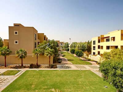 5 Bedroom Villa for Sale in Al Raha Gardens, Abu Dhabi - Spectacular 5BR+M|Secured Community|Calm Living