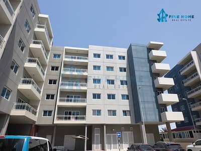 3 Bedroom Apartment for Rent in Al Reef, Abu Dhabi - Good Deal | Clean & Cozy 3BR w/Maids | Nice Community