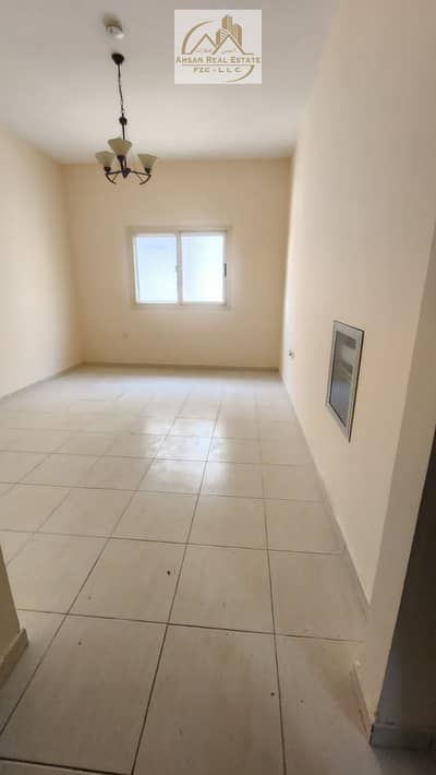 NO Deposit Ready to move : spacious 1bhk for family just 34k close to Safari mall and Muwaileh park