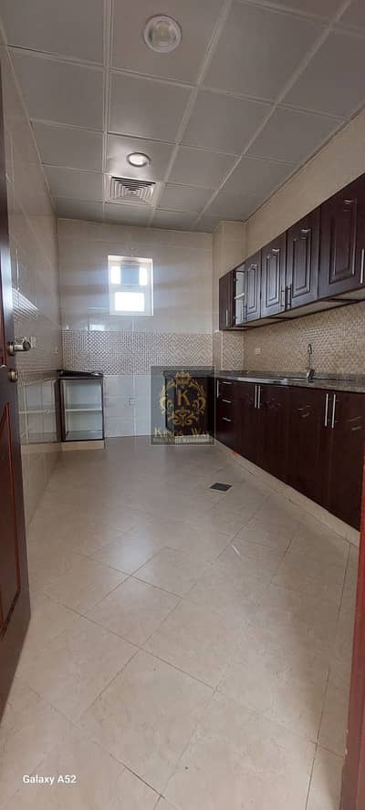 SUPER LUXURY 2bhk WITH SEPARATE KITCHEN AND bath in villa at MBZ city