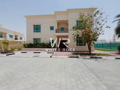 6 Bedroom Villa for Rent in Khalifa City, Abu Dhabi - 6e04618e-b77f-4f2d-b2da-8045e083068f. jpg