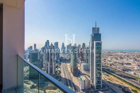 2 Bedroom Flat for Rent in Downtown Dubai, Dubai - Sea View | High Floor + Large Layout | Vacant