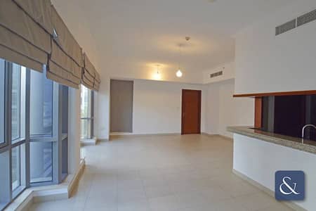1 Bedroom Apartment for Rent in Downtown Dubai, Dubai - Balcony | One Bedroom | 2 Bath | 985 Sq Ft