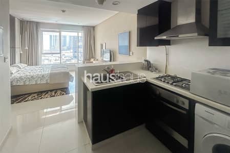 Studio for Rent in Business Bay, Dubai - Fully Furnished | Canal View | Great Location