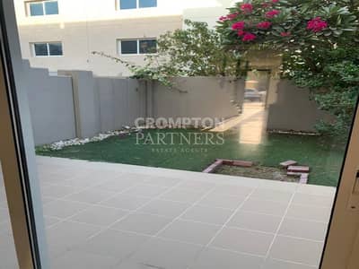 2 Bedroom Villa for Rent in Al Reef, Abu Dhabi - Mediterranean | Close To Park Gym And Pool