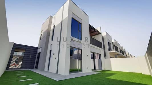 4 Bedroom Townhouse for Rent in Arabian Ranches 3, Dubai - Single Row | Spacious Layout | Landscaped Garden