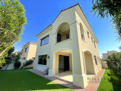 5 Bedroom Villa for Sale in Arabian Ranches 2, Dubai - VACANT | UPGRADED KITCHEN | 5 BEDROOM + FAMILY