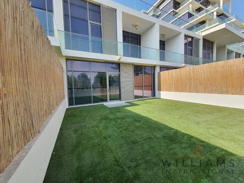 GOLF COURSE VIEW | TWO BEDROOM | PRIVATE GARDEN