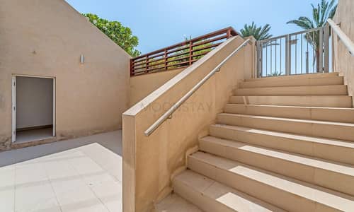 1 Bedroom Flat for Sale in Al Raha Beach, Abu Dhabi - Upgraded Unit | Rented | Beach Access