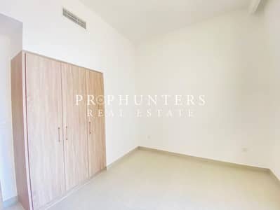 1 Bedroom Flat for Rent in Town Square, Dubai - Semi-Closed Kitchen | Bigger Layout | Pool View