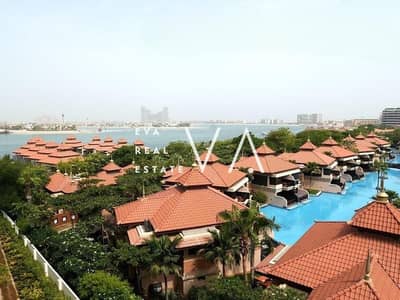 1 Bedroom Flat for Sale in Palm Jumeirah, Dubai - Rented | Amazing Sea View | Fully Furnished