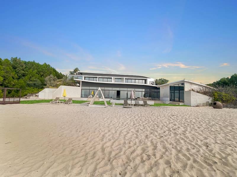 Luxurious Villa | Beach Access | Ready To Move