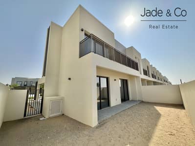 4 Bedroom Townhouse for Rent in Dubai South, Dubai - Community Expert | Single Row | Vacant | Corner