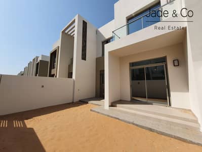 3 Bedroom Townhouse for Rent in Arabian Ranches 2, Dubai - Single Row | Pool Facing | Type 1M
