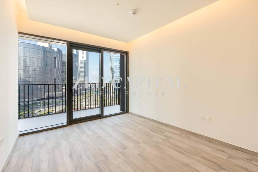 Hot Deal | Spacious Unit | City & Canal View