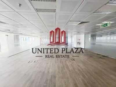 Floor for Rent in Hamdan Street, Abu Dhabi - EXCEPTIONAL FULL FLOOR | GREAT AMENITIES | FITTED