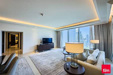 3 Bedroom Hotel Apartment for Rent in Downtown Dubai, Dubai - Luxurious apartment with serviced amenities