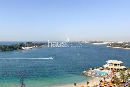 1 Bedroom Flat for Sale in Palm Jumeirah, Dubai - Stunning Sea view | Vacant | Bright |  Golden Visa