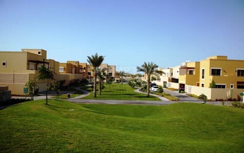 3 Bedroom Villa for Sale in Al Raha Gardens, Abu Dhabi - Corner Layout I Single Row I Mariah community