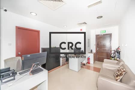 Office for Rent in Business Bay, Dubai - Furnished | Pantry Toilet Inside | Best Deal