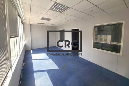 Office for Rent in Deira, Dubai - Fitted And Partitioned | Ready Office | 515 Sqft