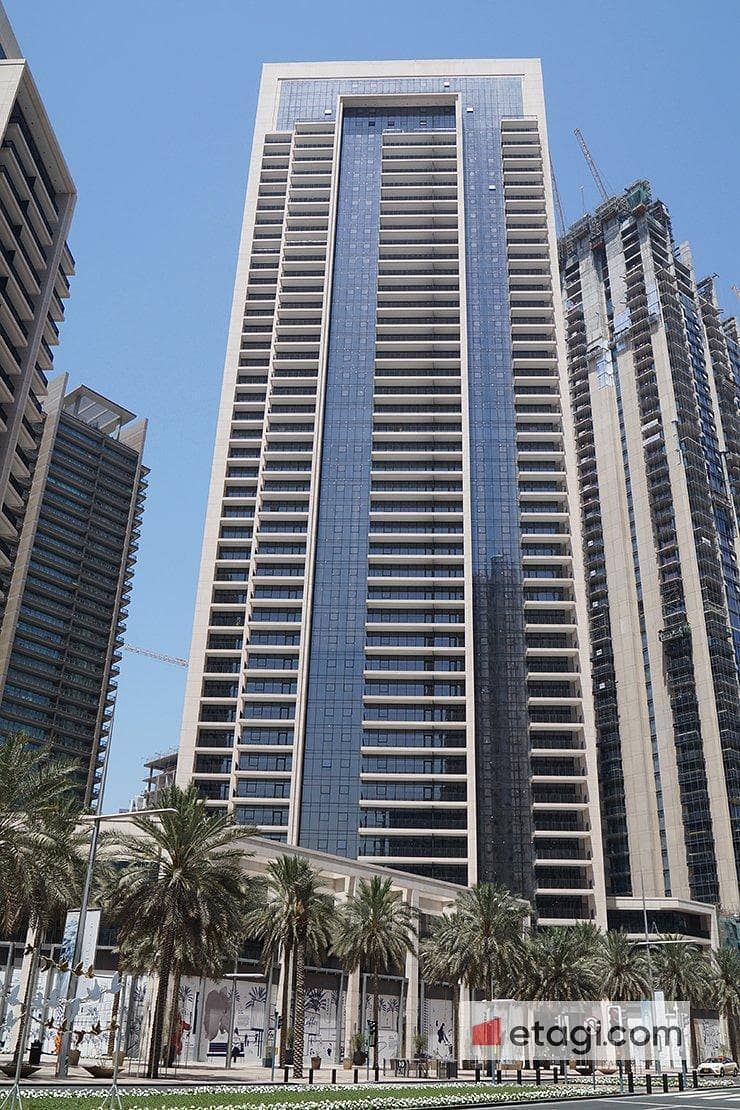 For rent fully furnished 2-bed in Blvd Crescent 1, Downtown Dubai