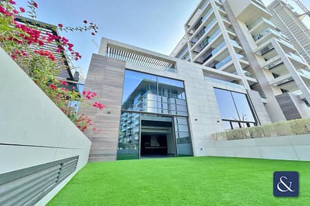 苏巴哈特兰社区， 迪拜 2 卧室单位待租 - 位于苏巴哈特兰社区，露台综合住宅区 2 卧室的公寓 230000 AED - 8911447
