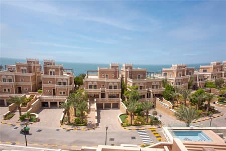 3 Bedroom Apartment for Rent in Palm Jumeirah, Dubai - Spacious 3BHK + Maids Room | Sea View | Vacant