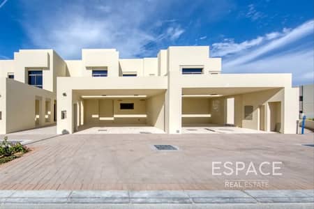 3 Bedroom Villa for Sale in Town Square, Dubai - Large Plot | Good Privacy | Single Row