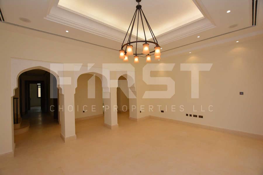 4 Internal Photo of Delux 5 Bedroom Villa in Saadiyat Beach Villas Saadiyat Island Abu Dhabi UAE (12). jpg
