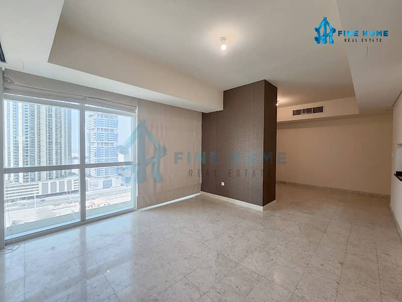 Spacious 2BR in High Floor | Canal view | Modern unit