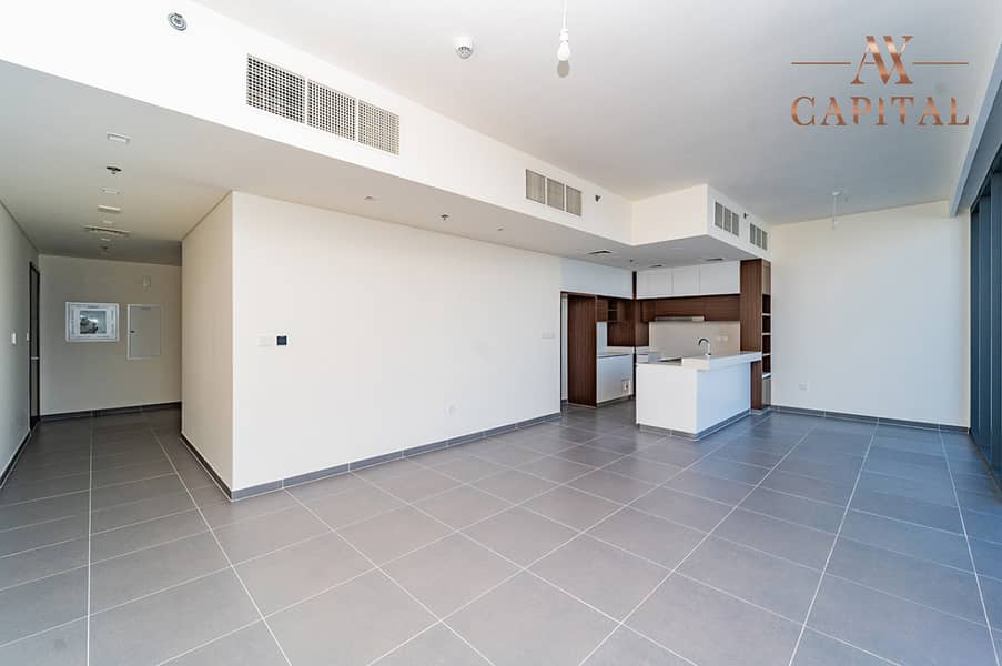 Ready To Move In | Bright and Spacious