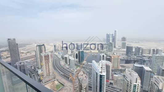 1 Bedroom Flat for Rent in Downtown Dubai, Dubai - Spacious + Bright 1BR | High Floor | Balcony