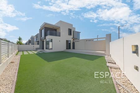 4 Bedroom Villa for Sale in Dubai Hills Estate, Dubai - Rare Large Corner Plot | Vacant Now | 2E