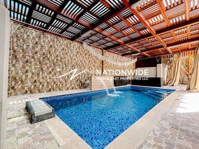 5 Bedroom Villa for Sale in Al Reef, Abu Dhabi - Single Row Corner Villa|Marvelous Pool| Maid Room