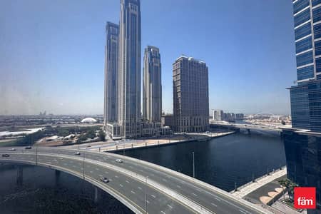 Office for Rent in Business Bay, Dubai - Full Canal View | Near Metro | Multiple options