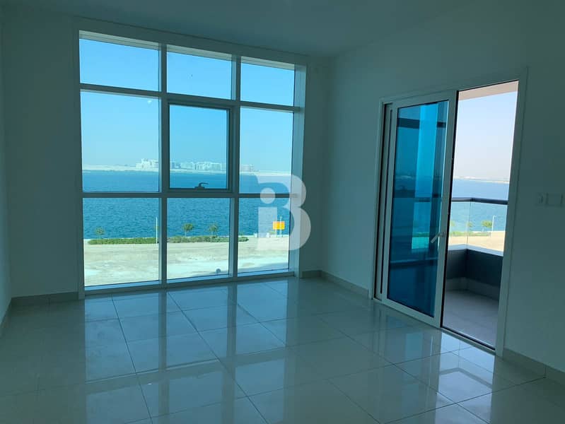 Bright Unit | Stunning 2 BED | Balcony | Sea View