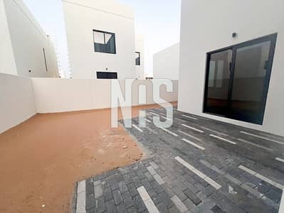 4 Bedroom Villa for Sale in Yas Island, Abu Dhabi - Exquisite 4-Bedroom End Unit Villa in Noya Luma | Your Dream Home Awaits!