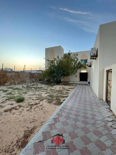 6 Cпальни Вилла в аренду в Аль Шамха, Абу-Даби - WhatsApp Image 2024-02-16 at 7.22. 31 PM. jpeg