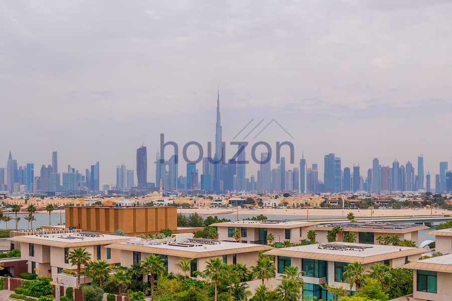 Luxury 1BR | Burj Khalifa + Sea View | Resort