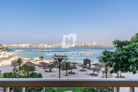 2 Bedroom Apartment for Rent in Palm Jumeirah, Dubai - Two Bedrooms | Full Sea View | Lower Floor Unit
