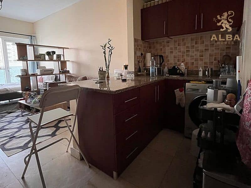 4 FURNISHED STUDIO FOR SALE IN BUSINESS BAY (7). jpg