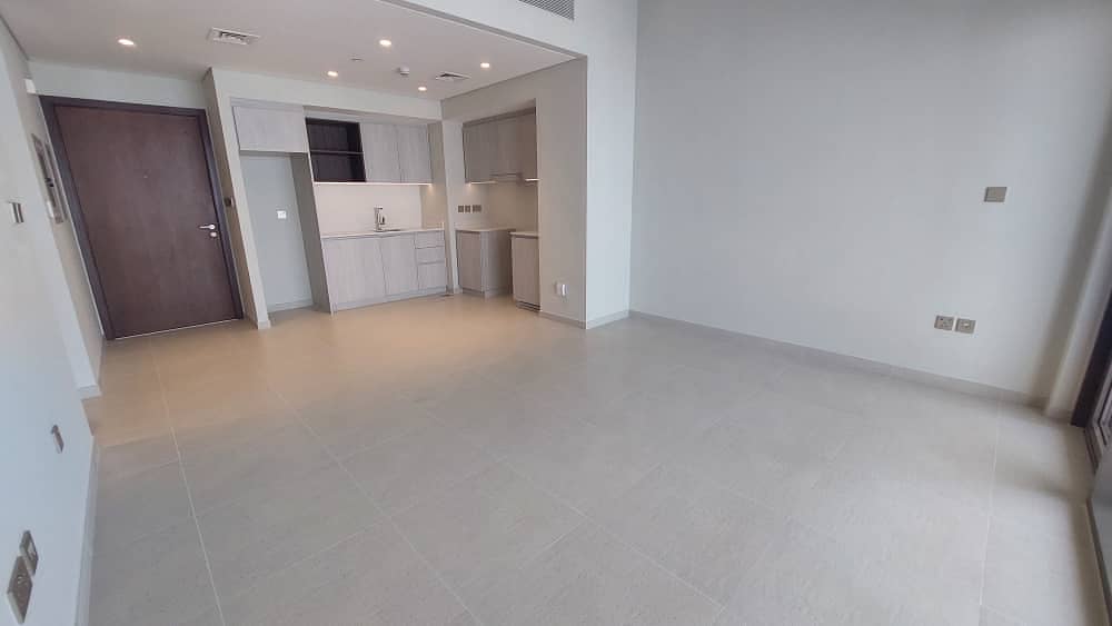 High Floor | Ready to move & Vacant | First Use | Waterfront Living High Floor | Ready to move & Vacant | First Use | Waterfront Living