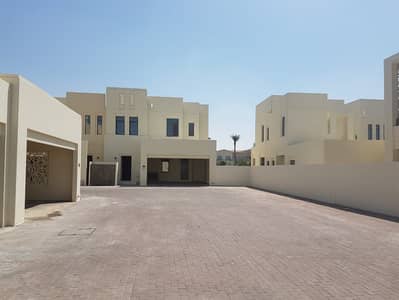 GRABBING OPPORTUNITY 3BEDROOM VILLA APPARTMENT READY TO MOVE
